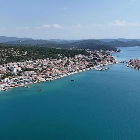 View Tisno